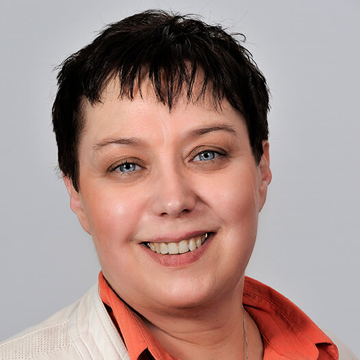 Dr. Anja Chales de Beaulieu